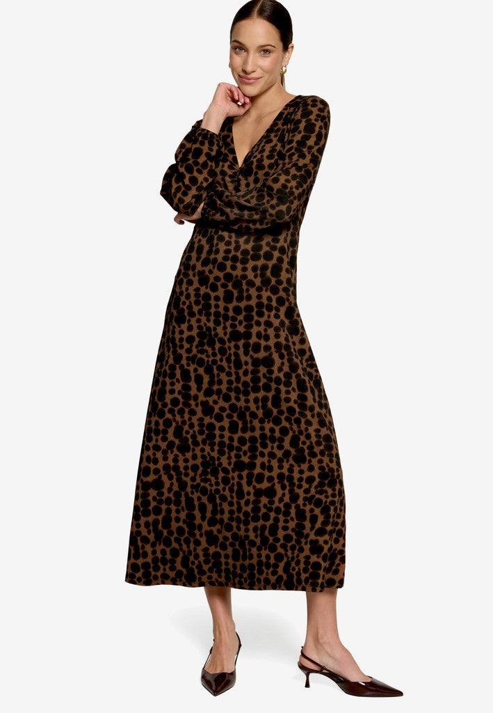 Kleid Lang 1/2 Arm | color: Braun